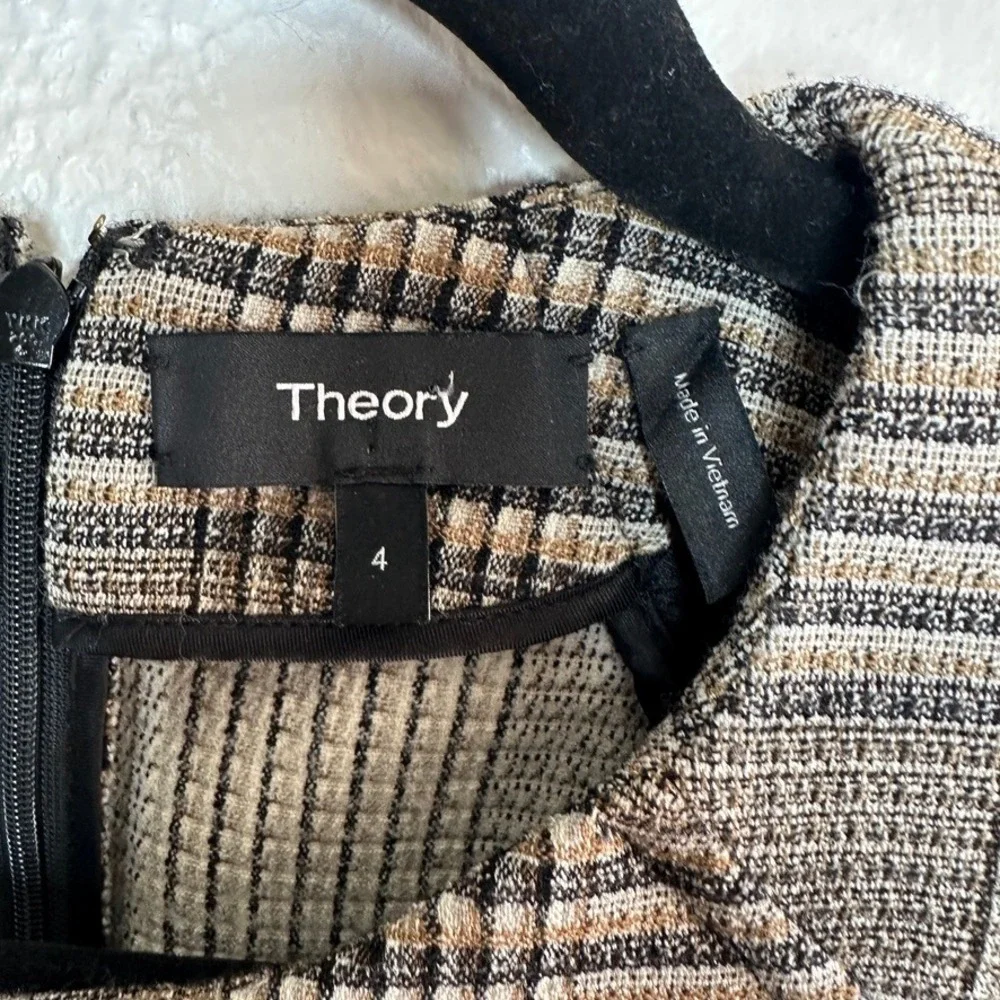 Theory sleeveless sheath